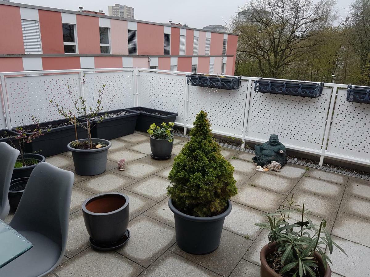 Zimmer In Penthouse-Wohnung Windisch エクステリア 写真